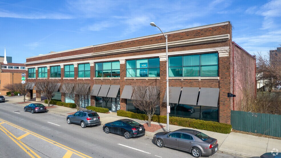 454-464 E Main St, Columbus, OH à louer - Photo principale - Image 2 de 11