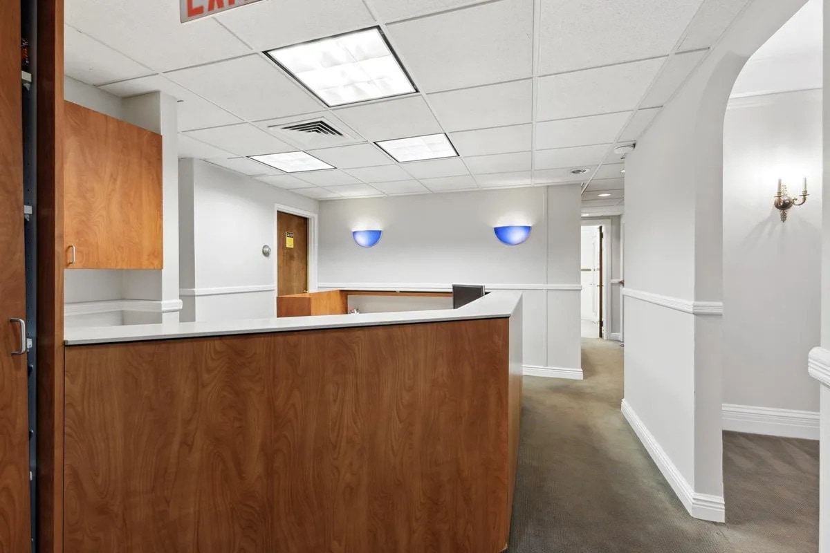 45 E 62nd St, New York, NY 10065 - Unit 1B -  - Interior Photo - Image 1 of 4