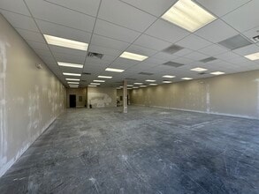 255 Financial Dr, Hollister, MO for lease Building Photo- Image 1 of 3