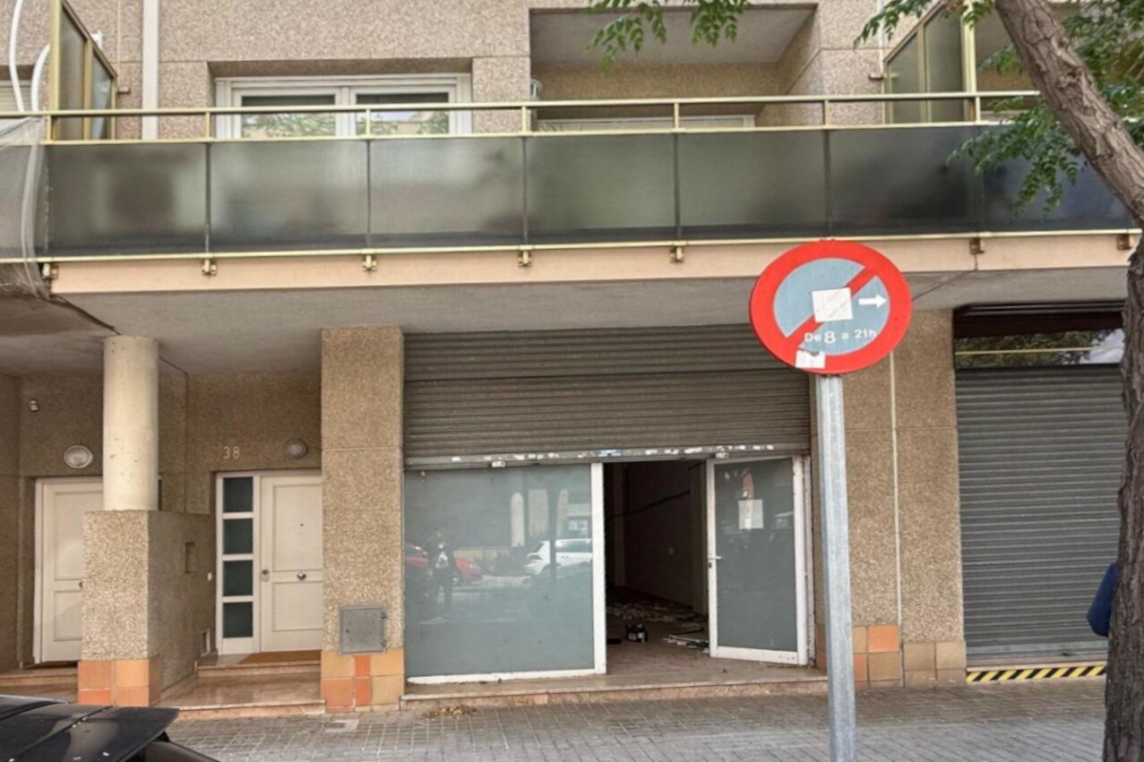 Immeuble residentiel dans Barberà del Vallès, Barcelona à vendre Photo intérieure- Image 1 de 2