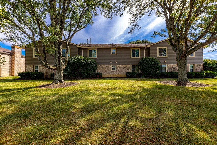 1308 Lyons Rd, Centerville, OH à vendre - Photo du bâtiment - Image 1 de 12