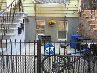 More details for 160 Newell St, Brooklyn, NY - Retail for Lease