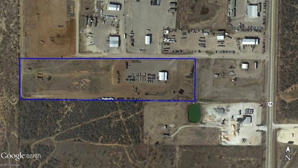 193 Welco Ln, Jourdanton, TX à vendre - Photo du bâtiment - Image 3 de 22