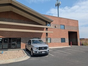 1053-1087 S 1675 W, Orem, UT for lease Interior Photo- Image 2 of 24