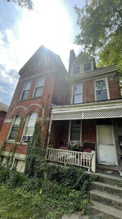 1969 Kinney Ave, Cincinnati, OH à vendre Photo principale- Image 1 de 1