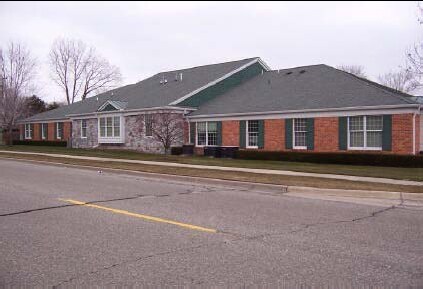 21599 W 11 Mile Rd, Southfield, MI à vendre - Photo du bâtiment - Image 3 de 6