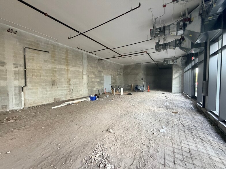 460 SW 4th Ave, Fort Lauderdale, FL for lease - Building Photo - Image 3 of 9