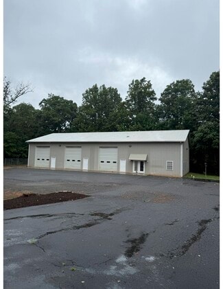 More details for 27 Industrial Dr, Ruckersville, VA - Industrial for Lease