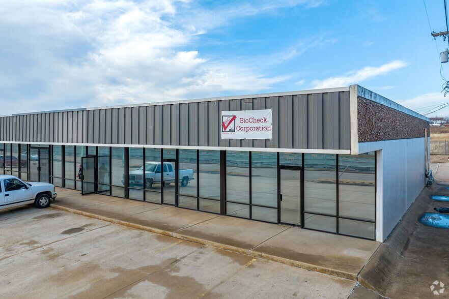 2703-2717 S I 35 Service Rd, Oklahoma City, OK for sale - Building Photo - Image 2 of 15