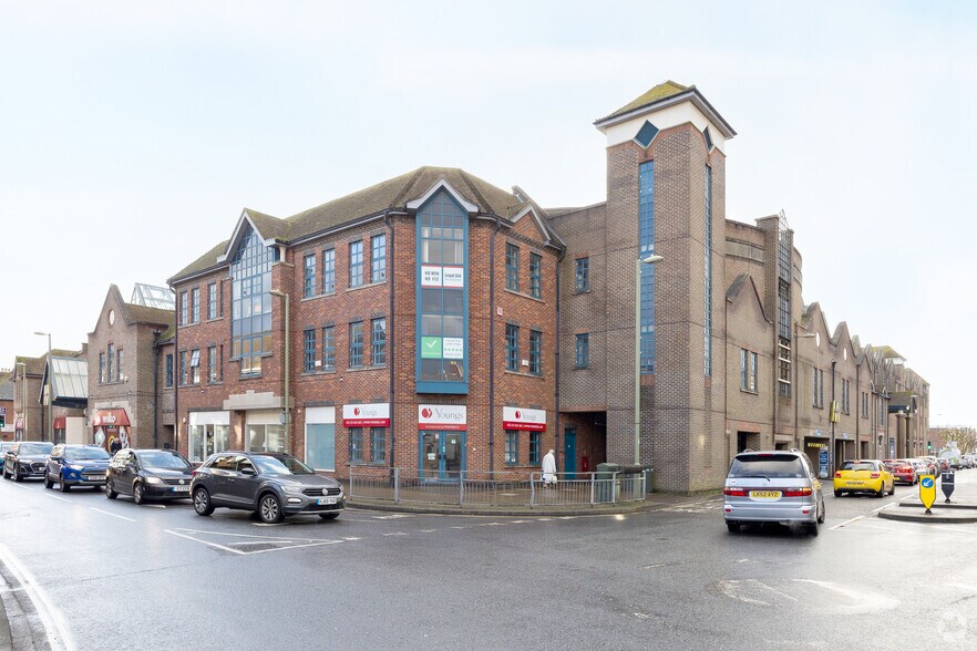 North St, Havant à louer - Photo du bâtiment - Image 1 de 7