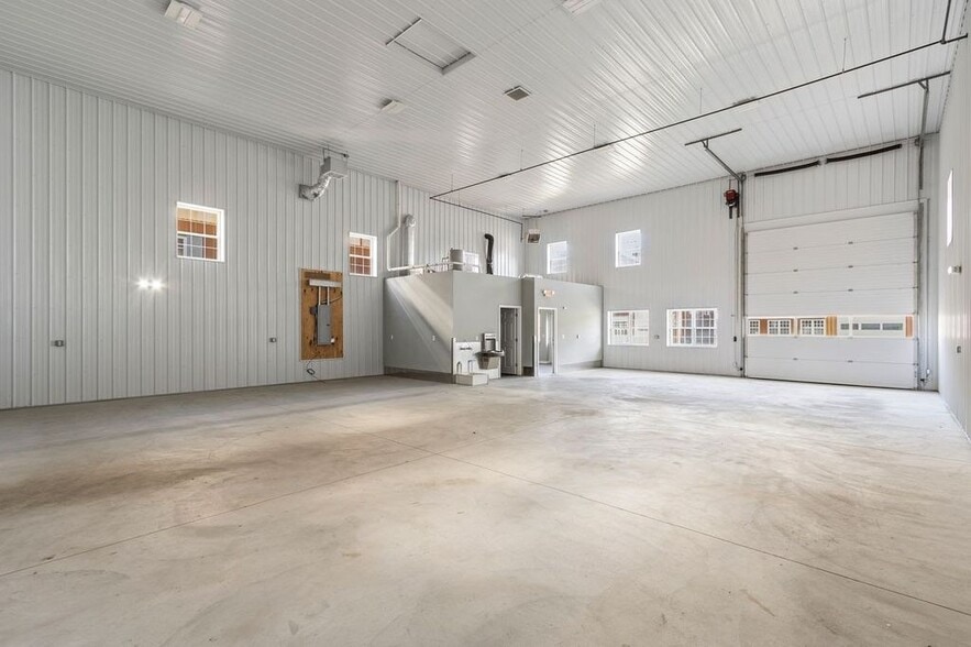 4150 Dunroamin Rd, Wall Township, NJ for sale - Building Photo - Image 3 of 4