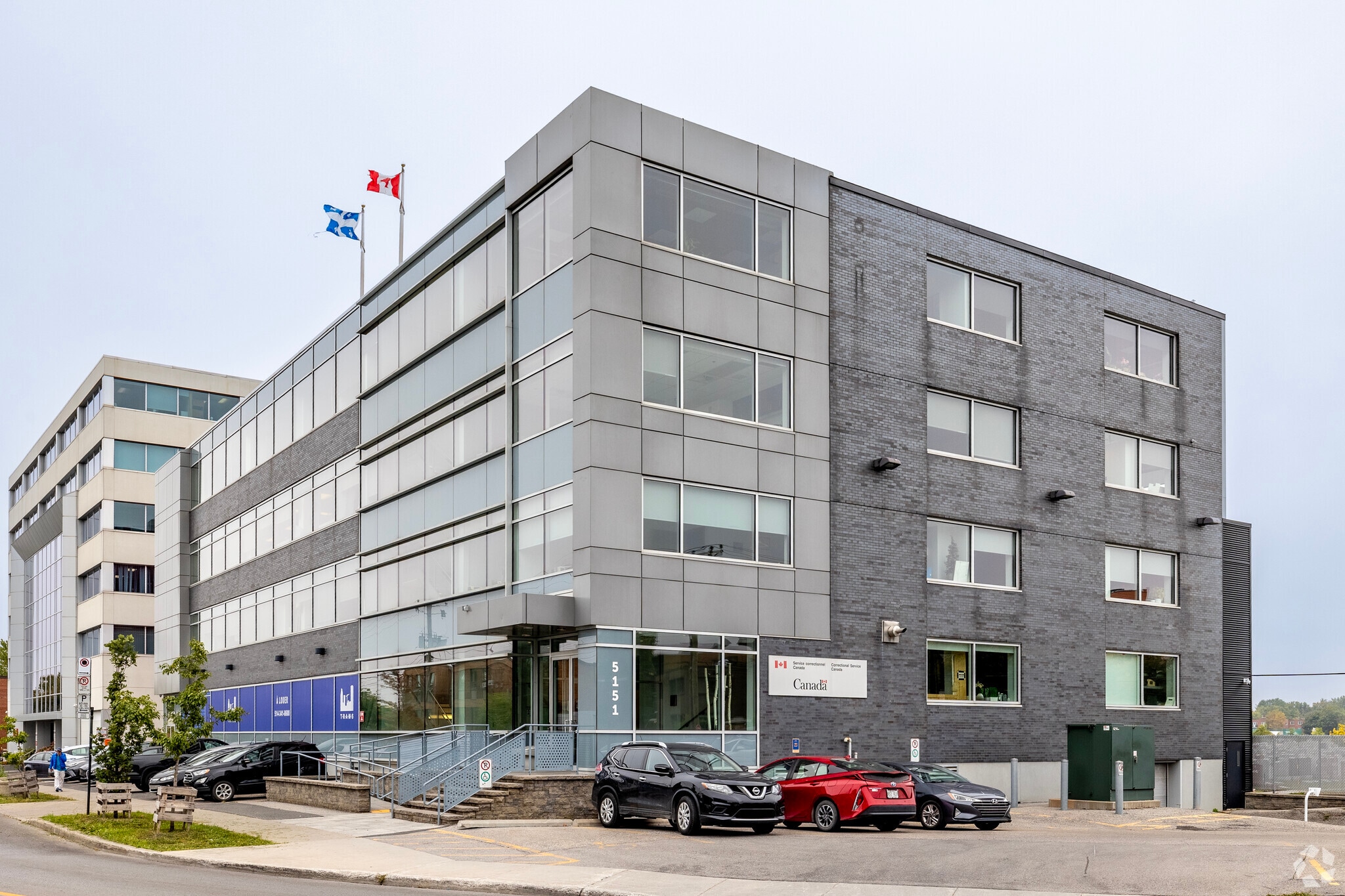 5151 Rue De La Savane, Montréal, QC for lease Primary Photo- Image 1 of 4