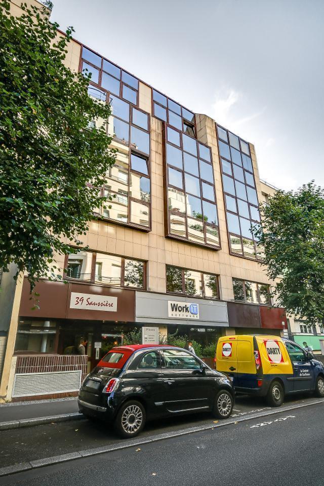 Office in Boulogne-Billancourt for lease Building Photo- Image 1 of 4