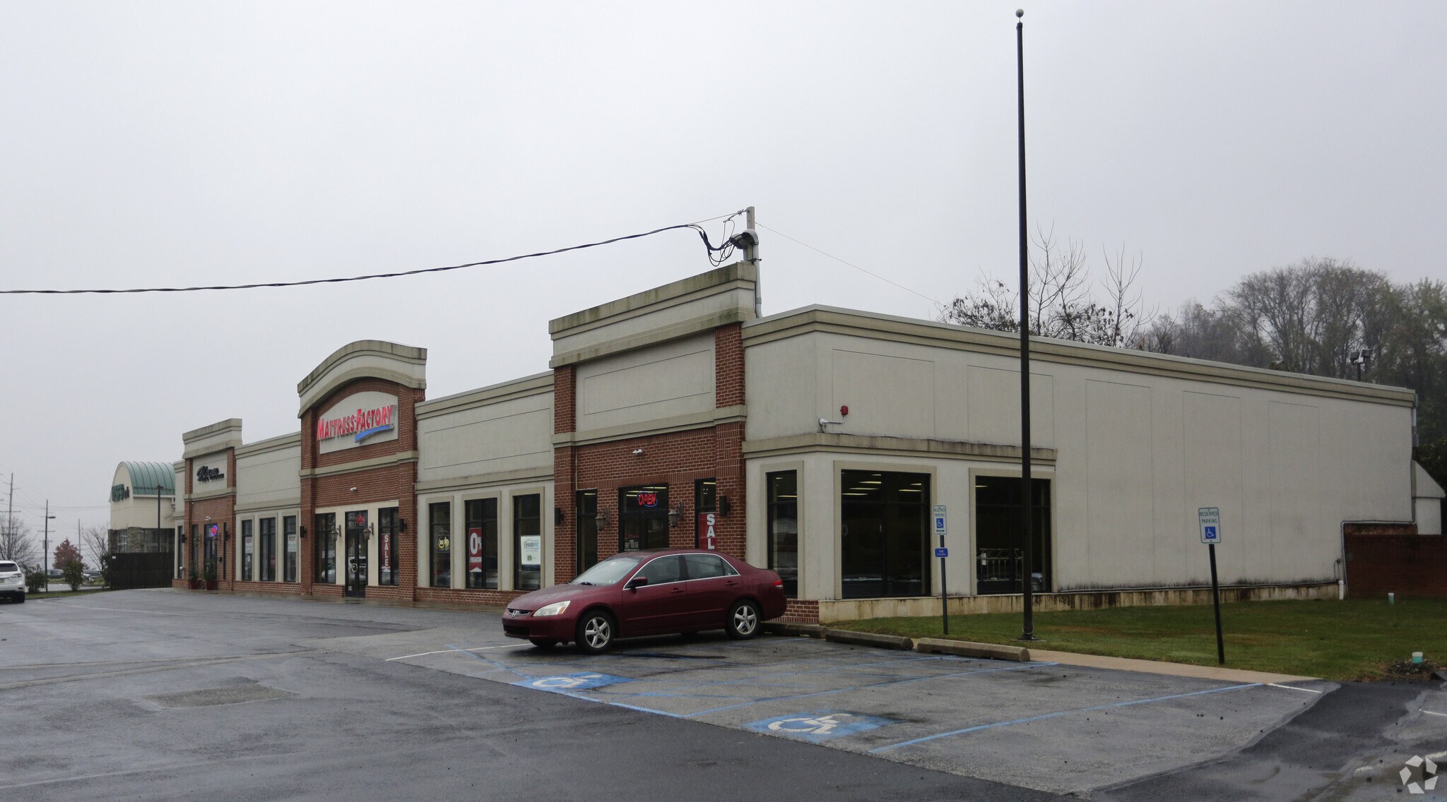 5014-5022 West Chester Pike, Newtown Square, PA à vendre Photo principale- Image 1 de 13