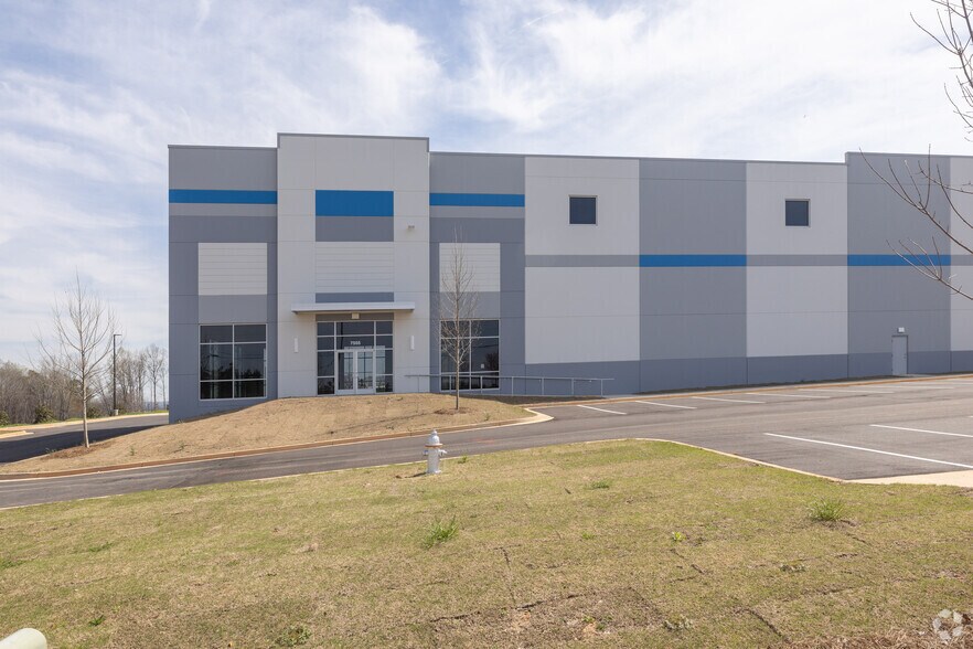 7555 Factory Shoals Rd, Austell, GA for lease - Building Photo - Image 3 of 6