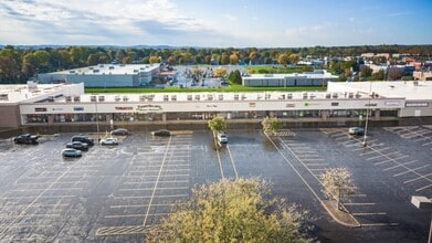 253-311 Deo Dr, Newark, OH for lease Interior Photo- Image 2 of 8