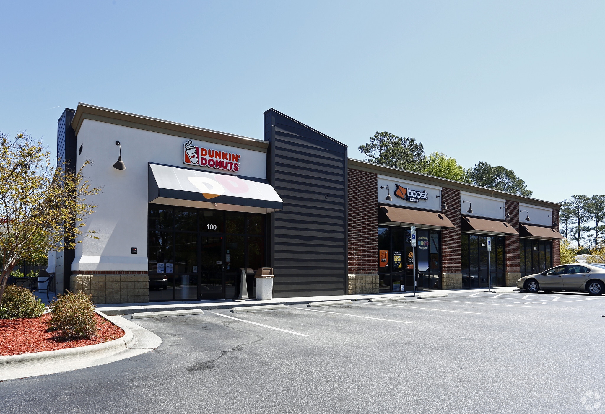 1006 N Brightleaf Blvd, Smithfield, NC for lease Building Photo- Image 1 of 5