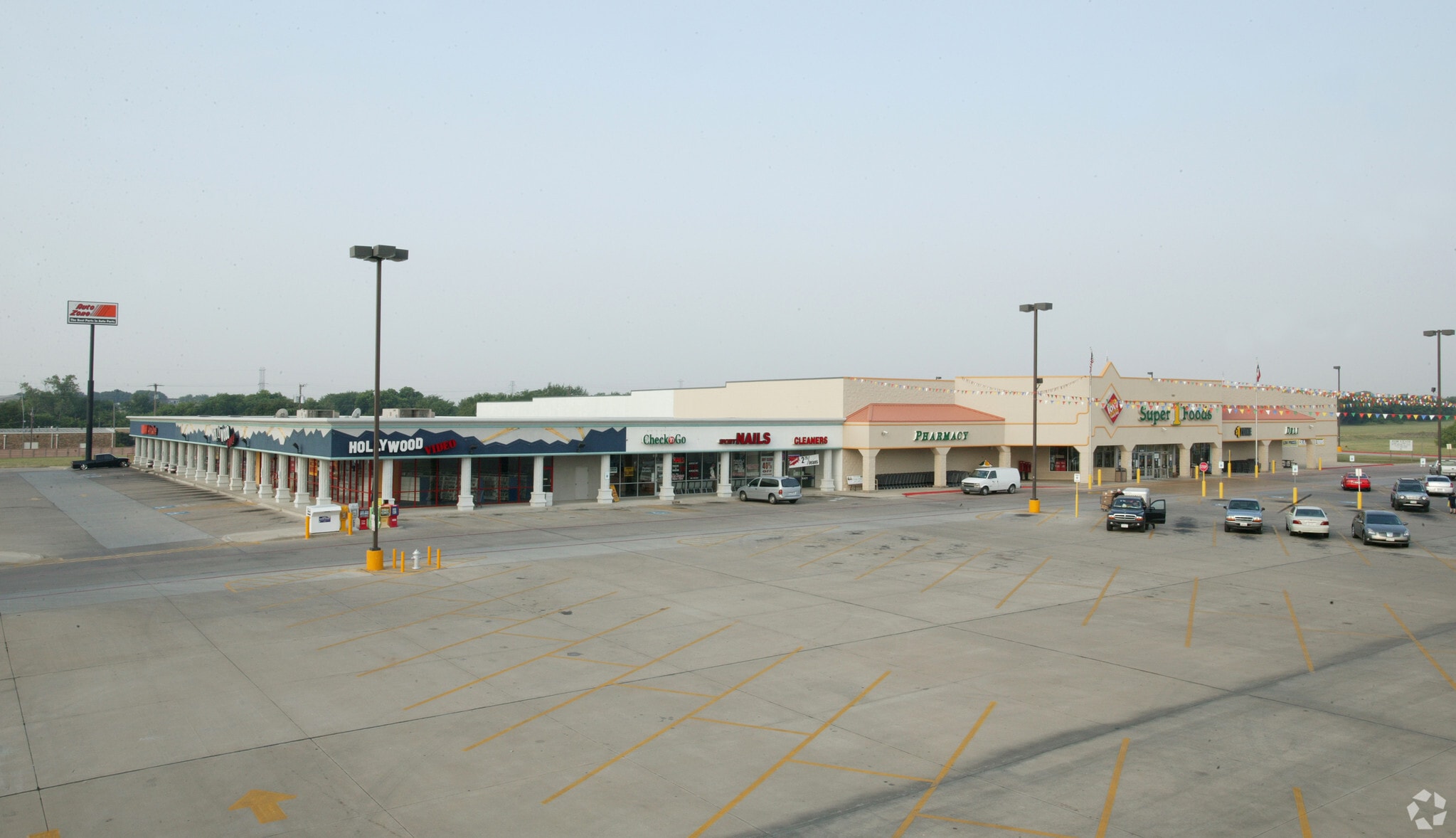 6730-6750 Forest Hill Dr, Forest Hill, TX for lease Primary Photo- Image 1 of 7