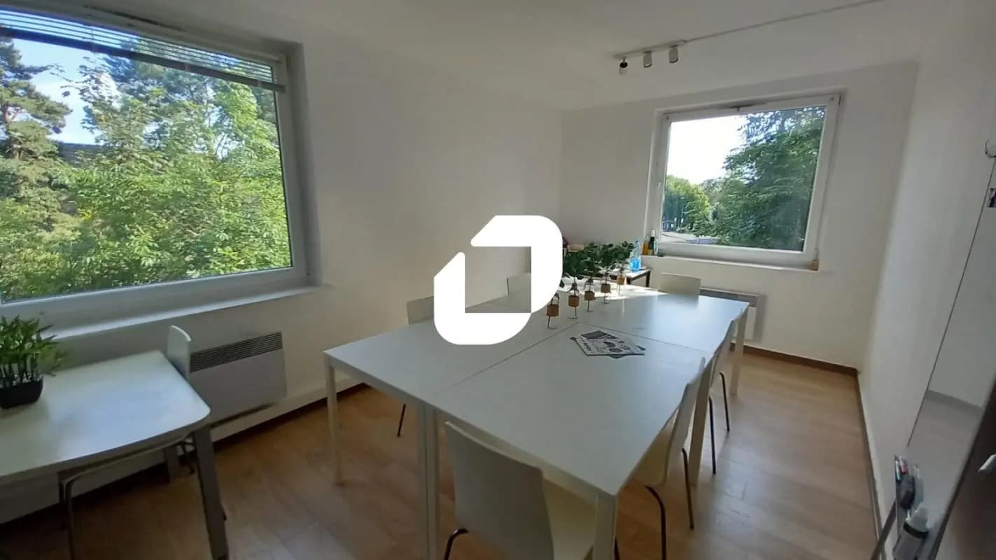 Office in VILLENEUVE-D'ASCQ for lease Interior Photo- Image 1 of 9