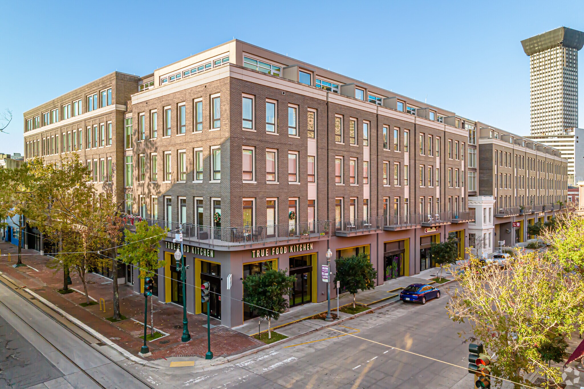 730 Julia St, New Orleans, LA for lease Primary Photo- Image 1 of 6