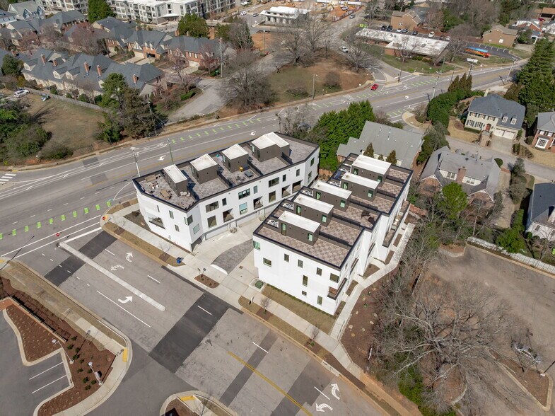 Oberlin Heights | 6-Townhome Portfolio portfolio of 1 properties for sale on LoopNet.ca - Building Photo - Image 1 of 55