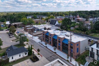 113 Mill St, Fenton, MI - Aerial map view