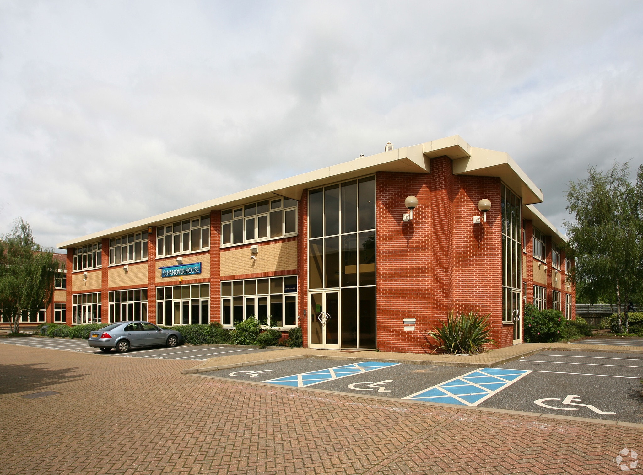 Britannia Rd, Waltham Cross à louer Photo du bâtiment- Image 1 de 3