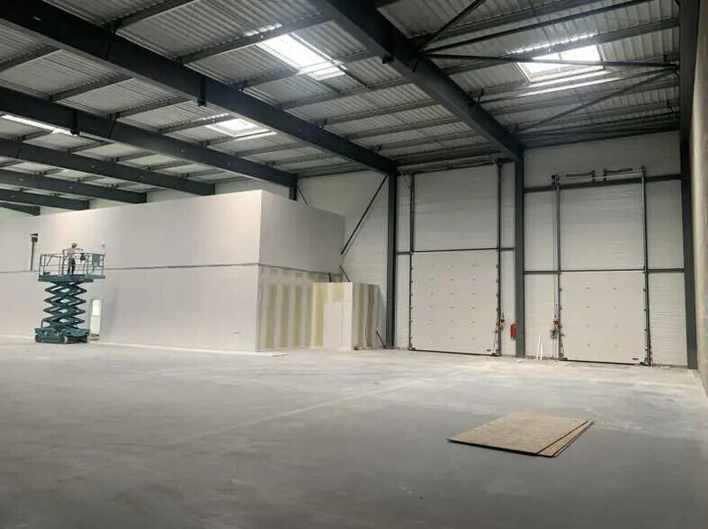 Office in Mérignac for lease - Interior Photo - Image 3 of 17