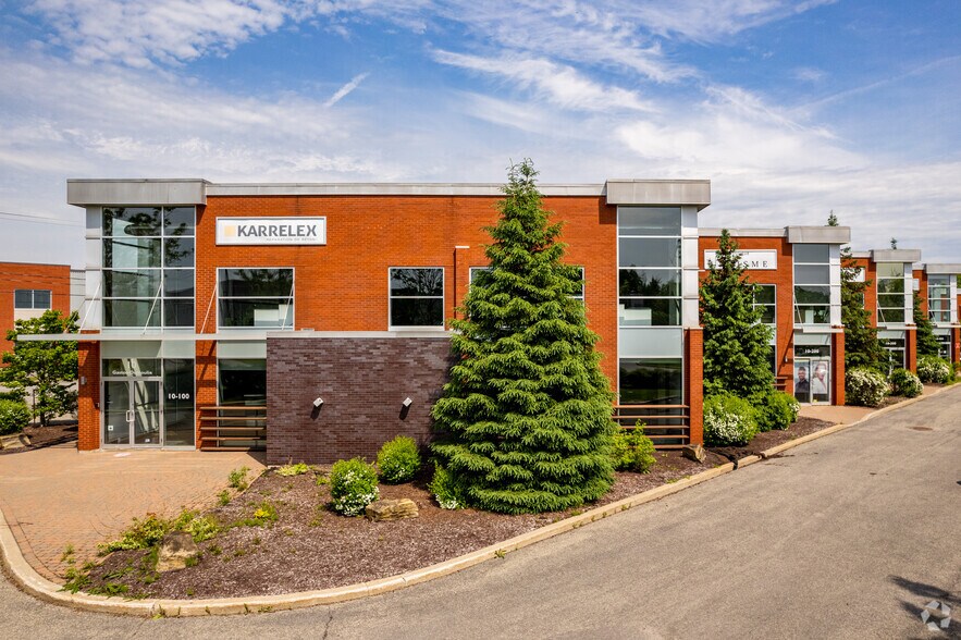 10 Rue Gaston-Dumoulin, Blainville, QC à louer - Photo principale - Image 1 de 36