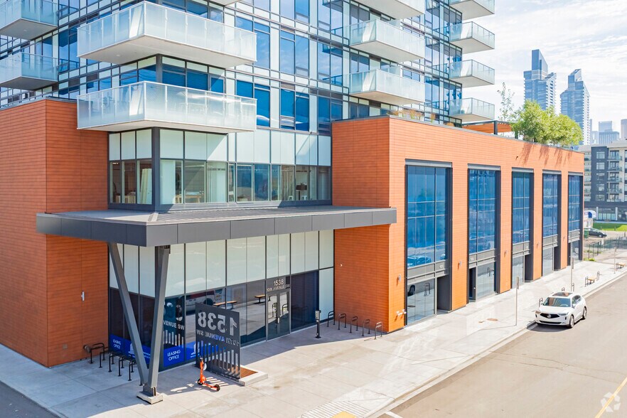 1538 10 Av SW, Calgary, AB à louer - Photo du bâtiment - Image 2 de 53