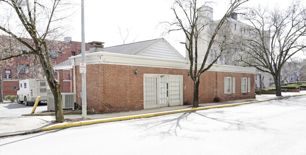 2nd & Main St, Clarksburg, WV à vendre - Photo du bâtiment - Image 1 de 1