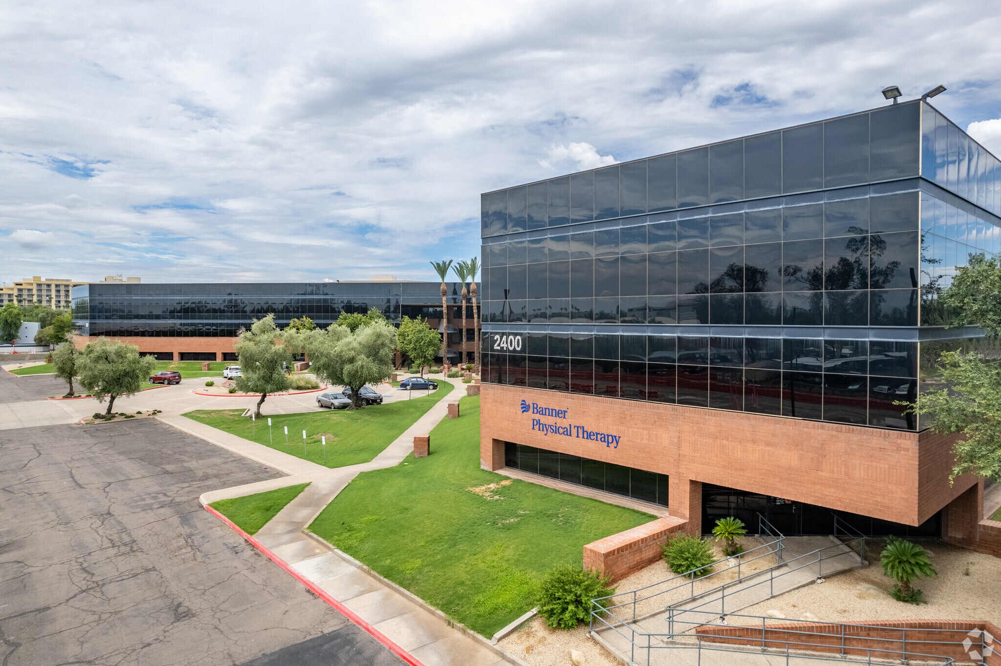 2400 W Dunlap Ave, Phoenix, AZ à vendre Photo principale- Image 1 de 7