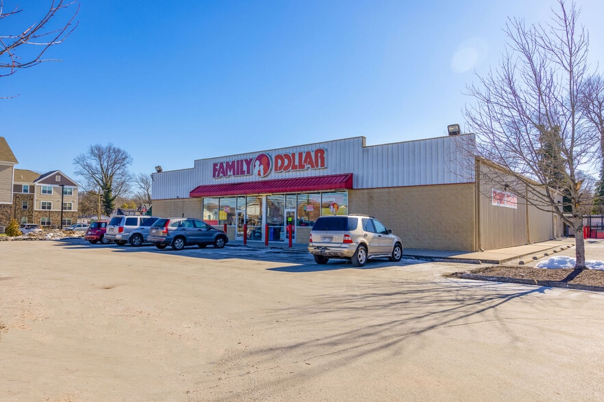 2101 8th Ave, Huntington, WV for sale - Building Photo - Image 2 of 5