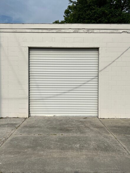 1602 Arcadia Pl, Jacksonville, FL à louer - Photo du bâtiment - Image 3 de 14