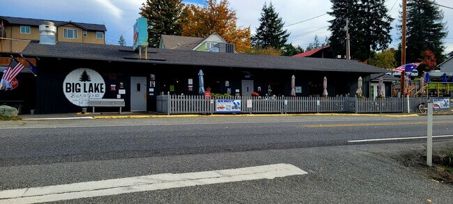 More details for 18247 Highway 9, Mount Vernon, WA - Retail for Sale