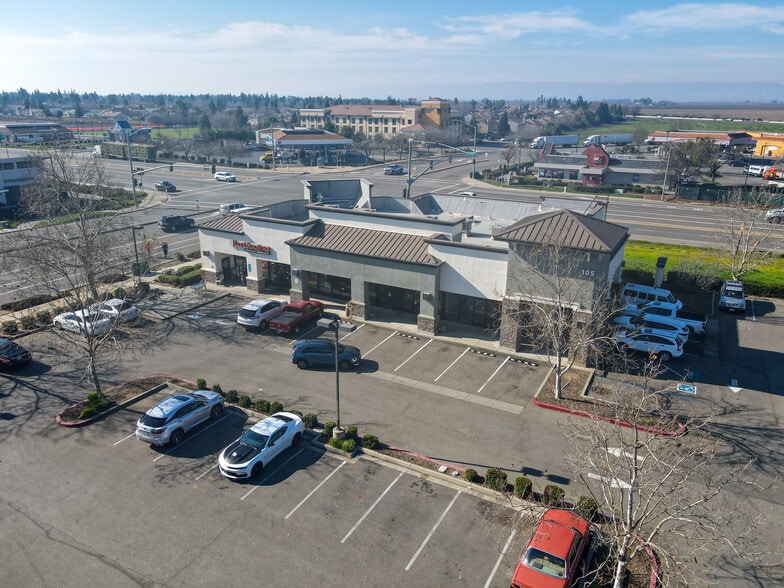 115 E Dorset Dr, Dixon, CA for lease - Aerial - Image 2 of 16