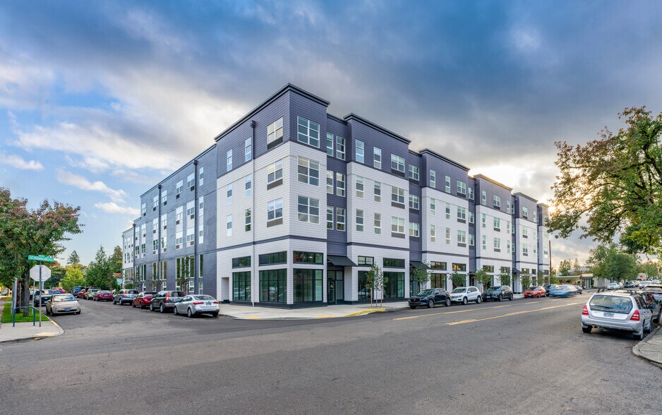 4804 SE Woodstock Blvd, Portland, OR à louer - Photo du bâtiment - Image 3 de 4