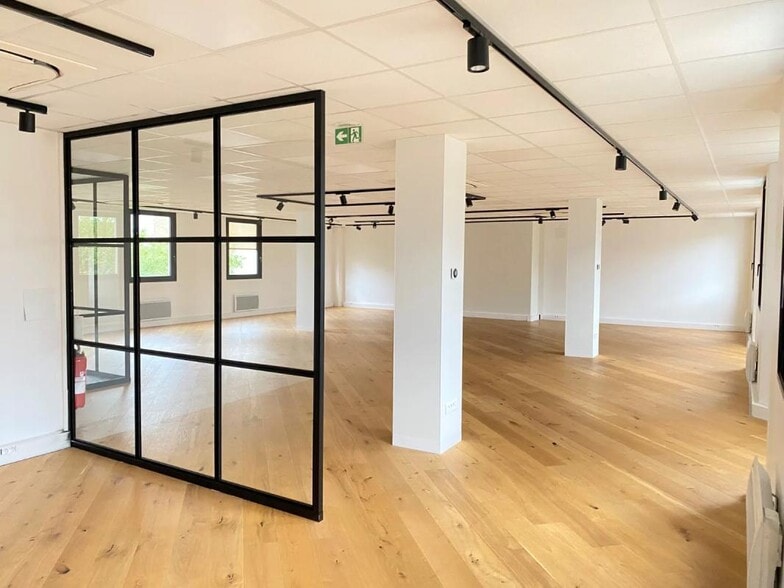 Bureau dans Boulogne-Billancourt à louer - Photo intérieure - Image 2 de 7