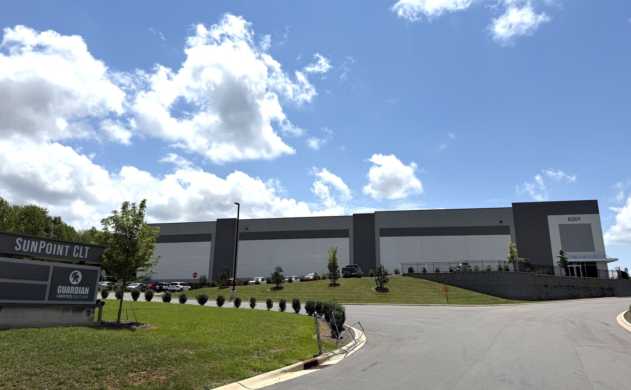 8301 Old Dowd Rd, Charlotte, NC for lease Building Photo- Image 1 of 31