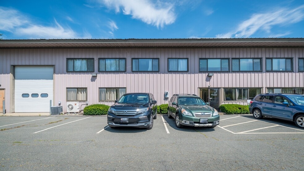 44 Mitchell Rd, Ipswich, MA for sale - Building Photo - Image 3 of 28