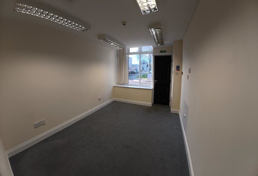 28 Market St, Perth for sale - Building Photo - Image 3 of 8