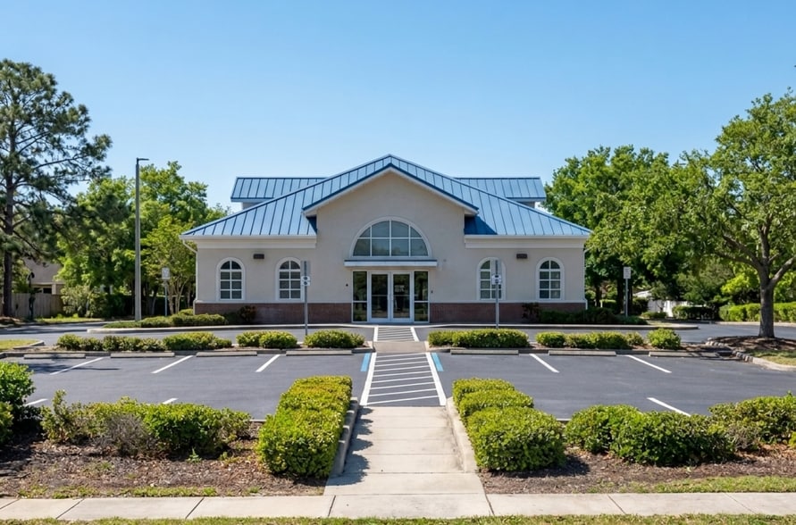 14040 Walsingham Rd, Largo, FL à louer - Photo du bâtiment - Image 1 de 5