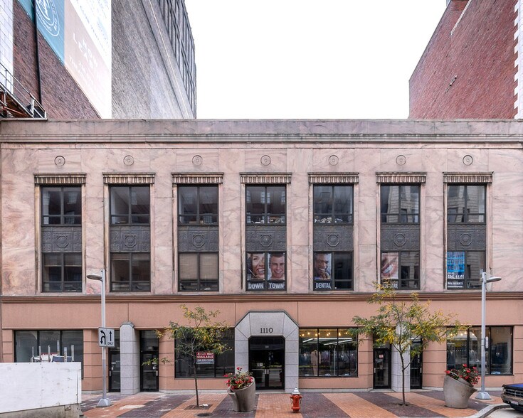 1110 Euclid Ave, Cleveland, OH à louer - Photo du bâtiment - Image 3 de 4