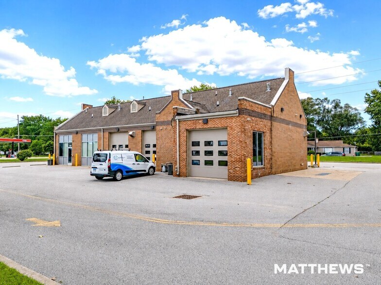 406 Hartman Ln, O'Fallon, IL for sale - Building Photo - Image 2 of 4