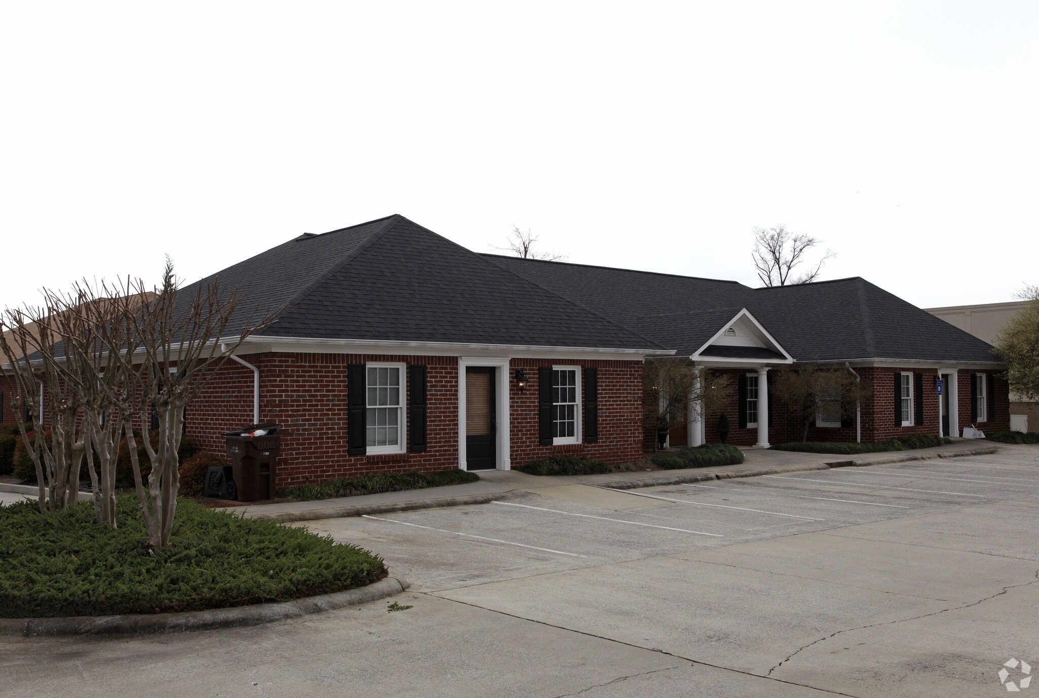 17 Bowens Ct, Cartersville, GA for lease Primary Photo- Image 1 of 3