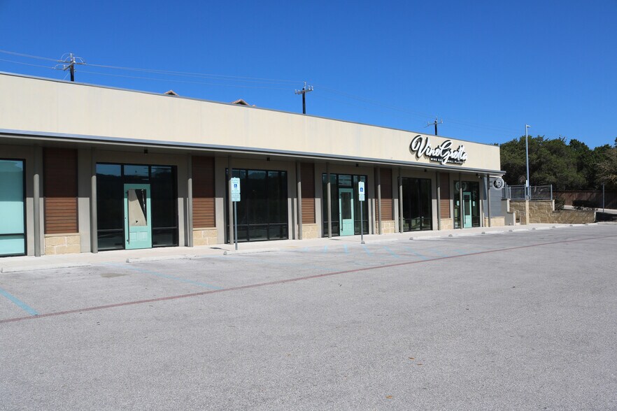 19338 Babcock Rd, San Antonio, TX à louer - Photo du bâtiment - Image 2 de 4