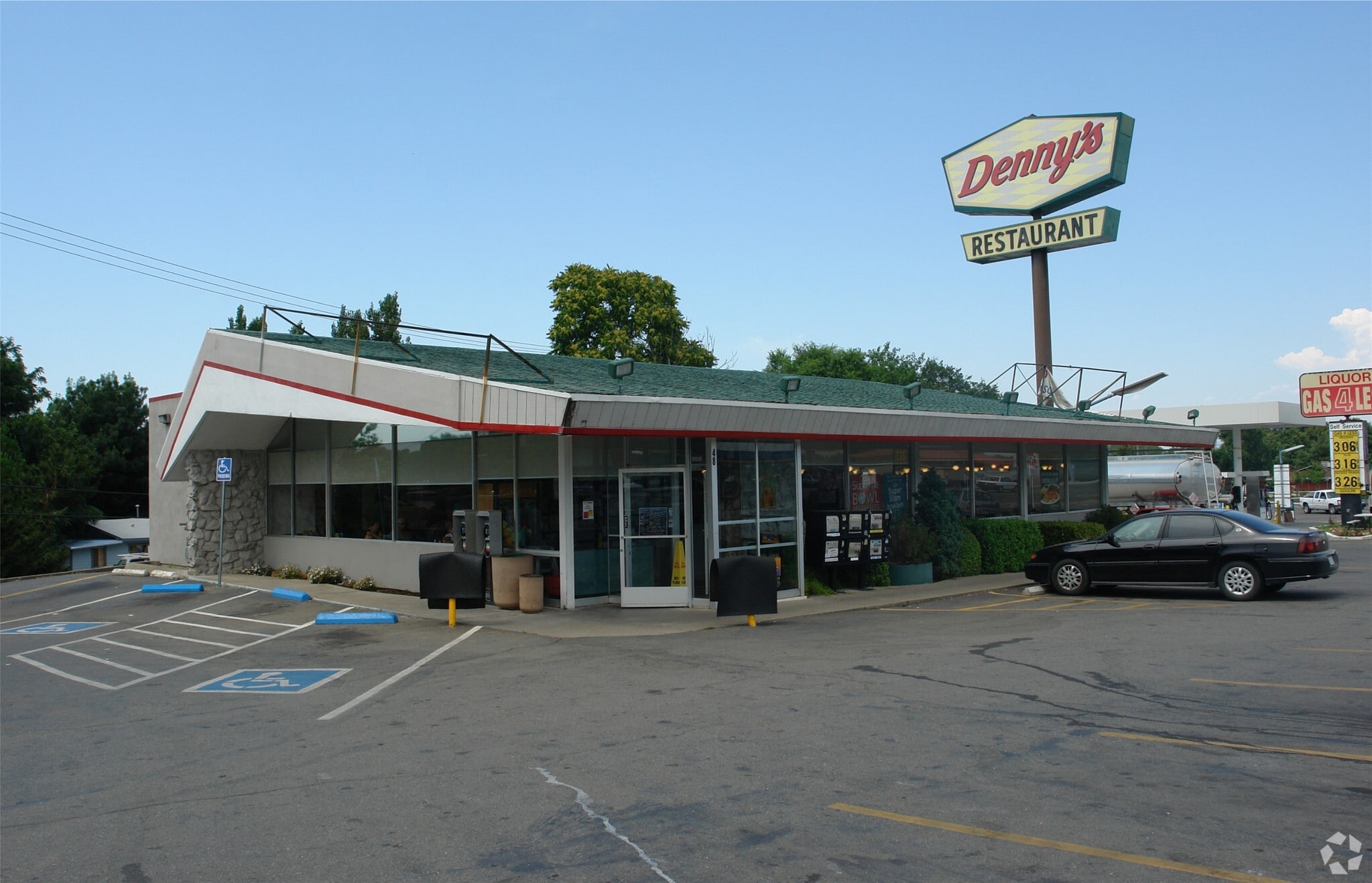 48 Antelope Blvd, Red Bluff, CA for sale Primary Photo- Image 1 of 10