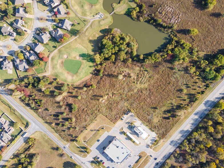 3045 N Aspen Ave, Broken Arrow, OK à vendre - Photo du bâtiment - Image 2 de 2