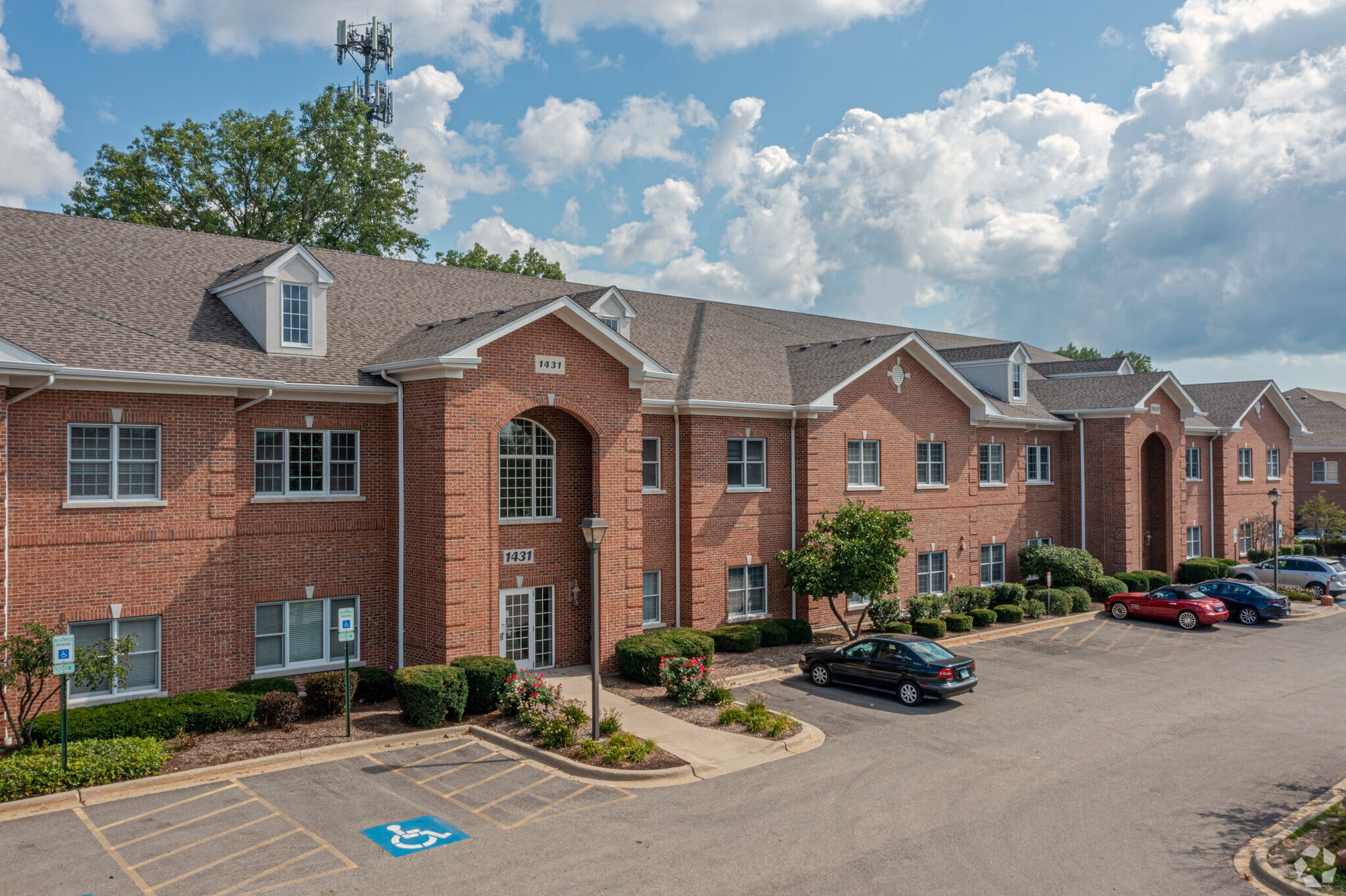 1421-1431 McHenry Rd, Buffalo Grove, IL for sale Building Photo- Image 1 of 58