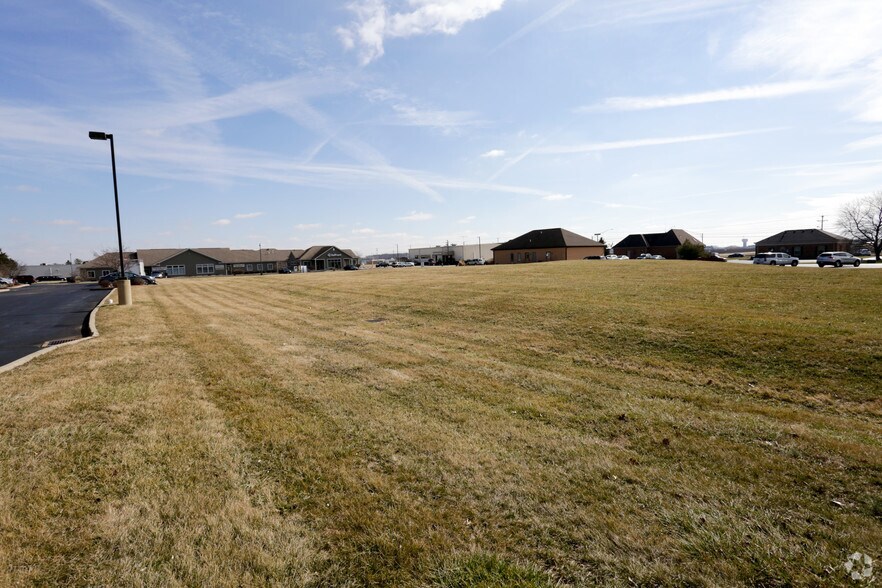 101 Fairway Dr, Wilmington, OH à vendre - Photo du bâtiment - Image 1 de 1